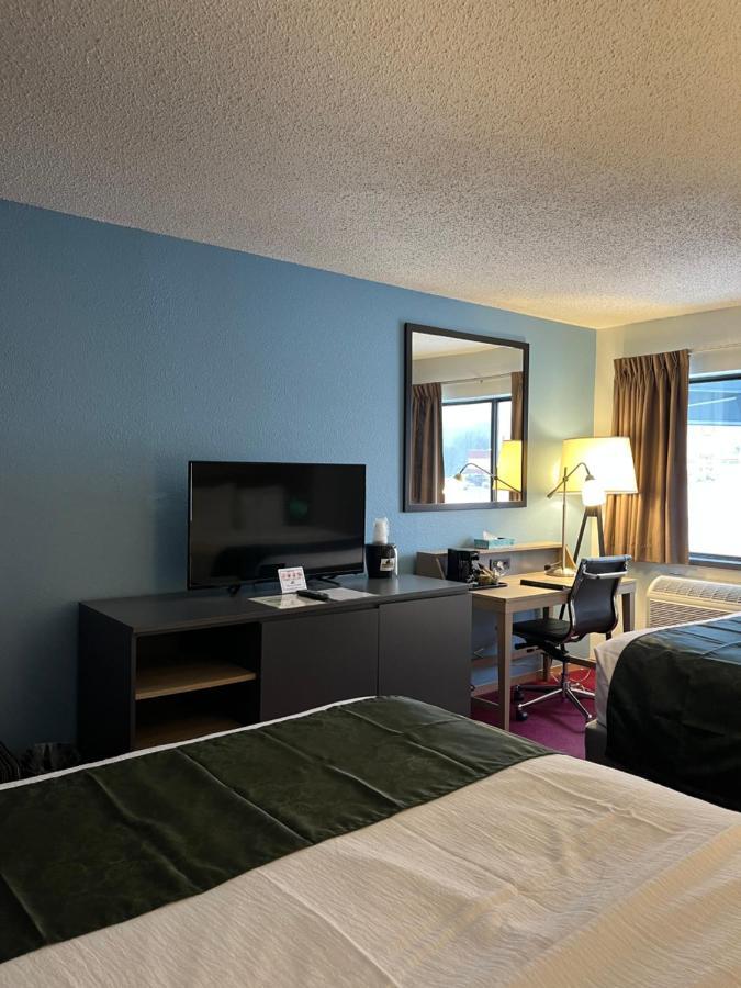 Pictured Rocks Inn And Suites Munising Exteriér fotografie