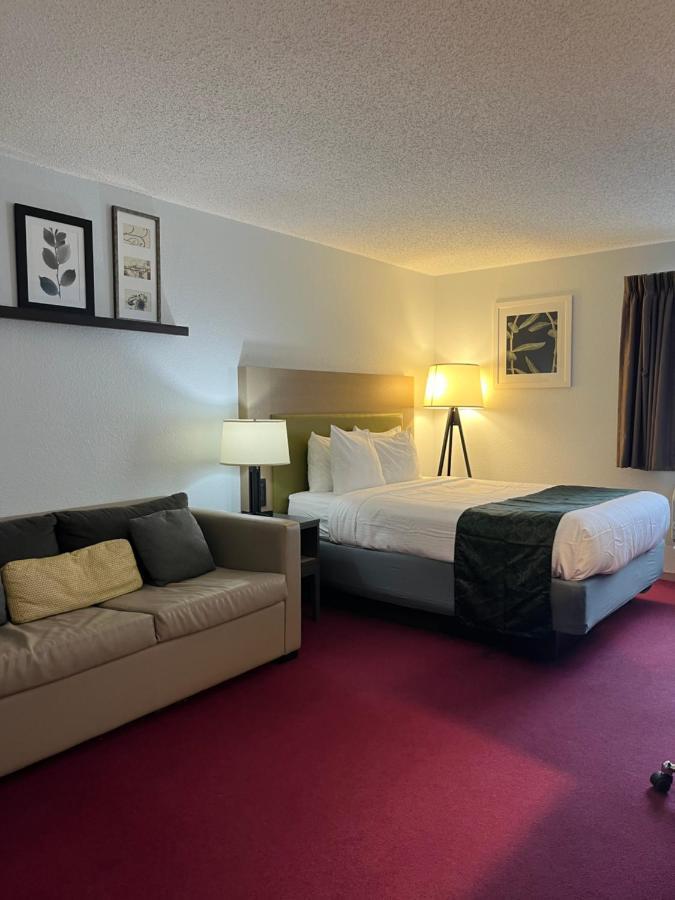 Pictured Rocks Inn And Suites Munising Exteriér fotografie