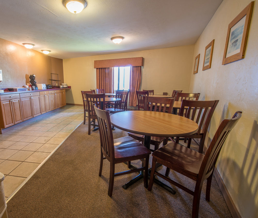 Pictured Rocks Inn And Suites Munising Exteriér fotografie