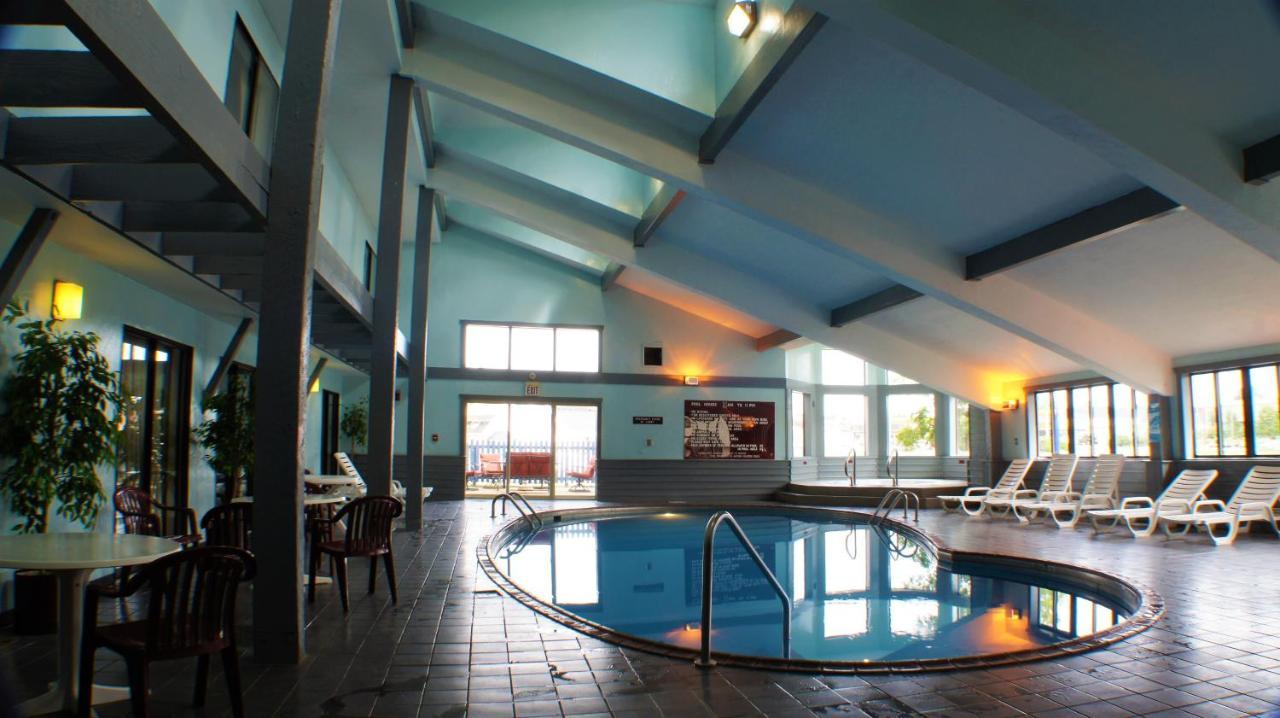 Pictured Rocks Inn And Suites Munising Exteriér fotografie