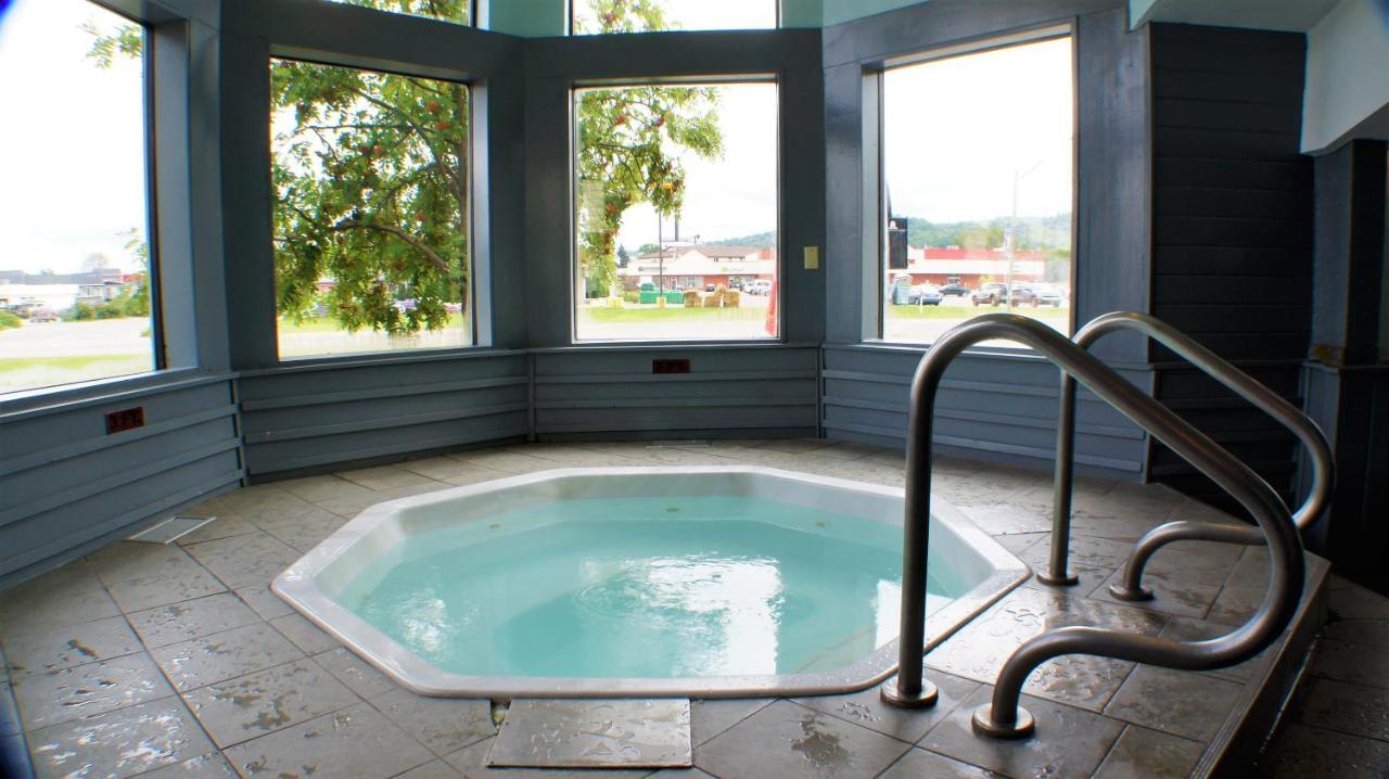 Pictured Rocks Inn And Suites Munising Exteriér fotografie
